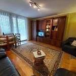 Ori Apartman *